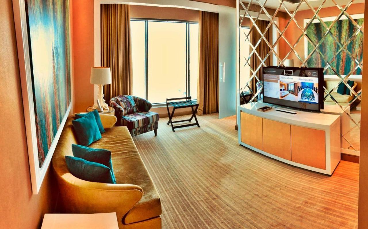 The Domain Bahrain Hotel And Spa - Adults Friendly 16 Years Plus Manama Rum bild A suite at the hotel