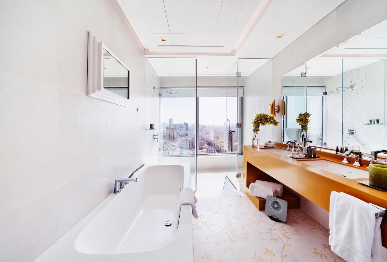 The Domain Bahrain Hotel And Spa - Adults Friendly 16 Years Plus Manama Exteriör bild Bathroom